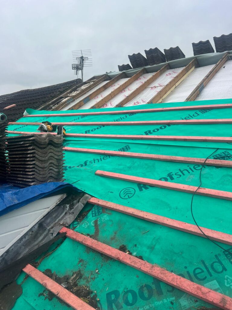 Affordable Roof Repairs in Lyneham